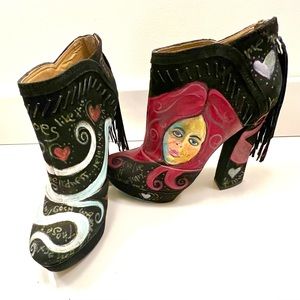 Nine West one of a kind hand painted ankle boots